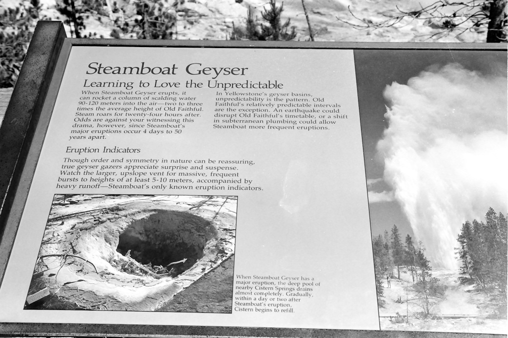 Steamboat Geyser   Norris Geyser Basin, Yellowstone National Park