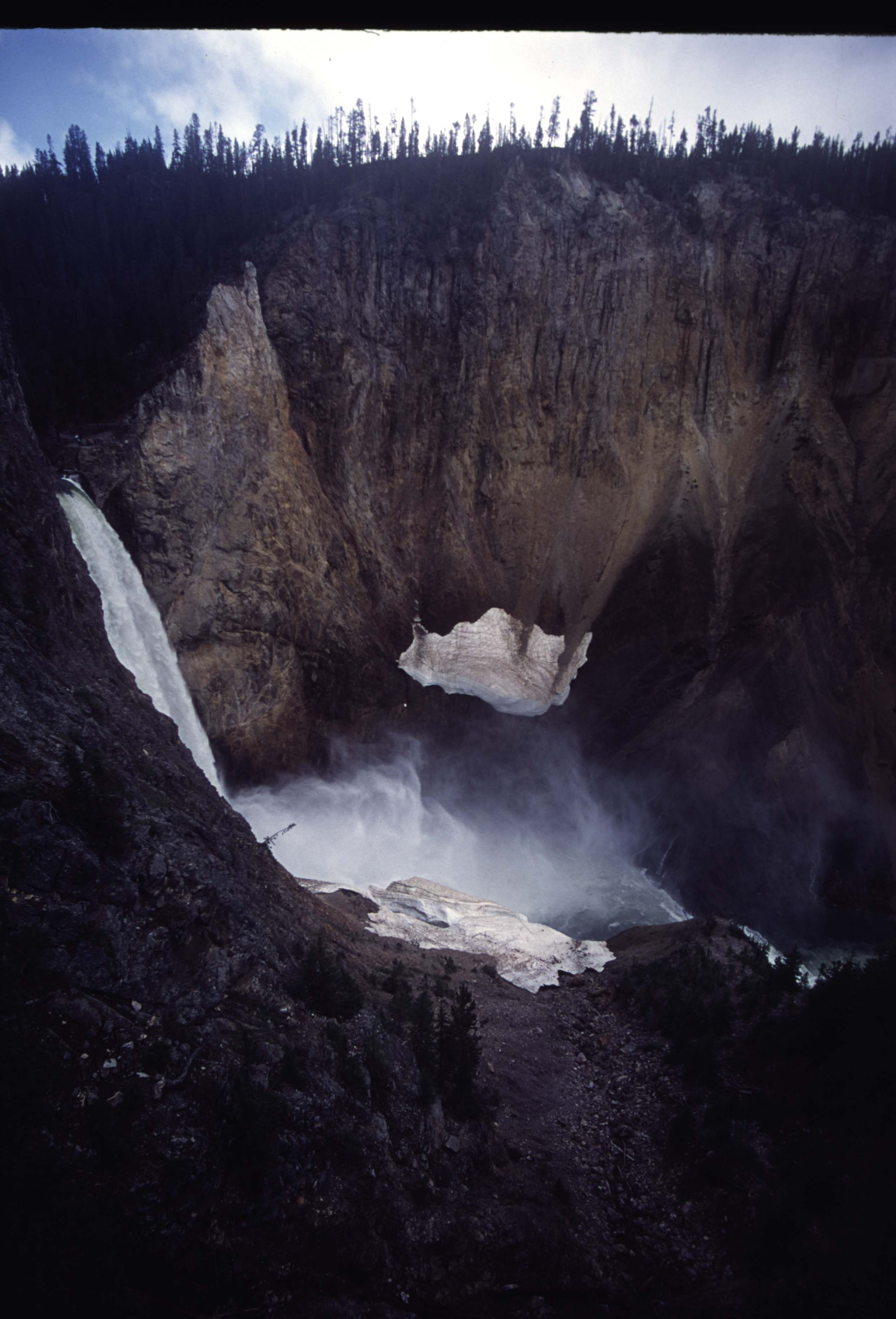 000613 H17 Uncle Toms Trail View