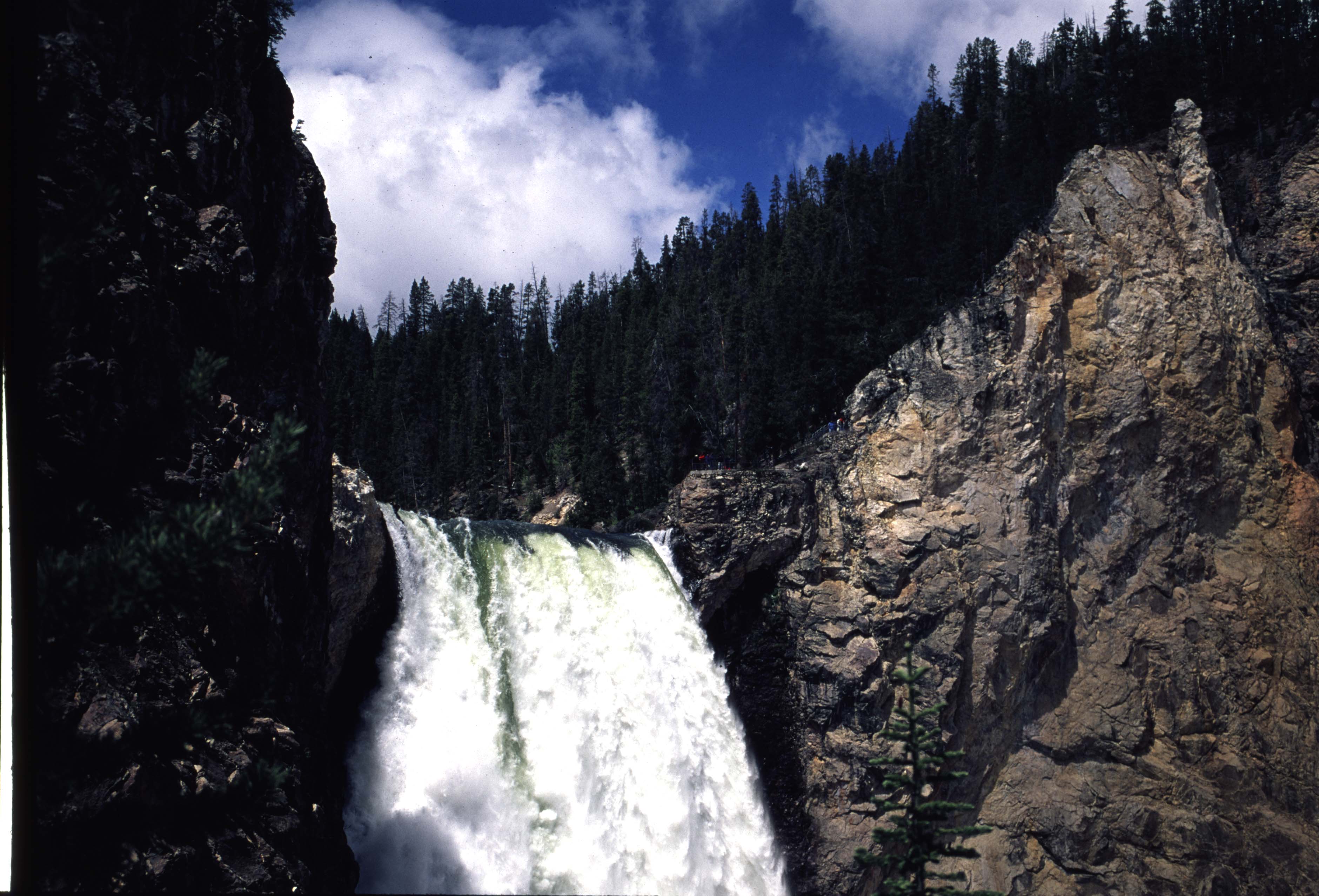 000613 I06 Uncle Toms Trail View