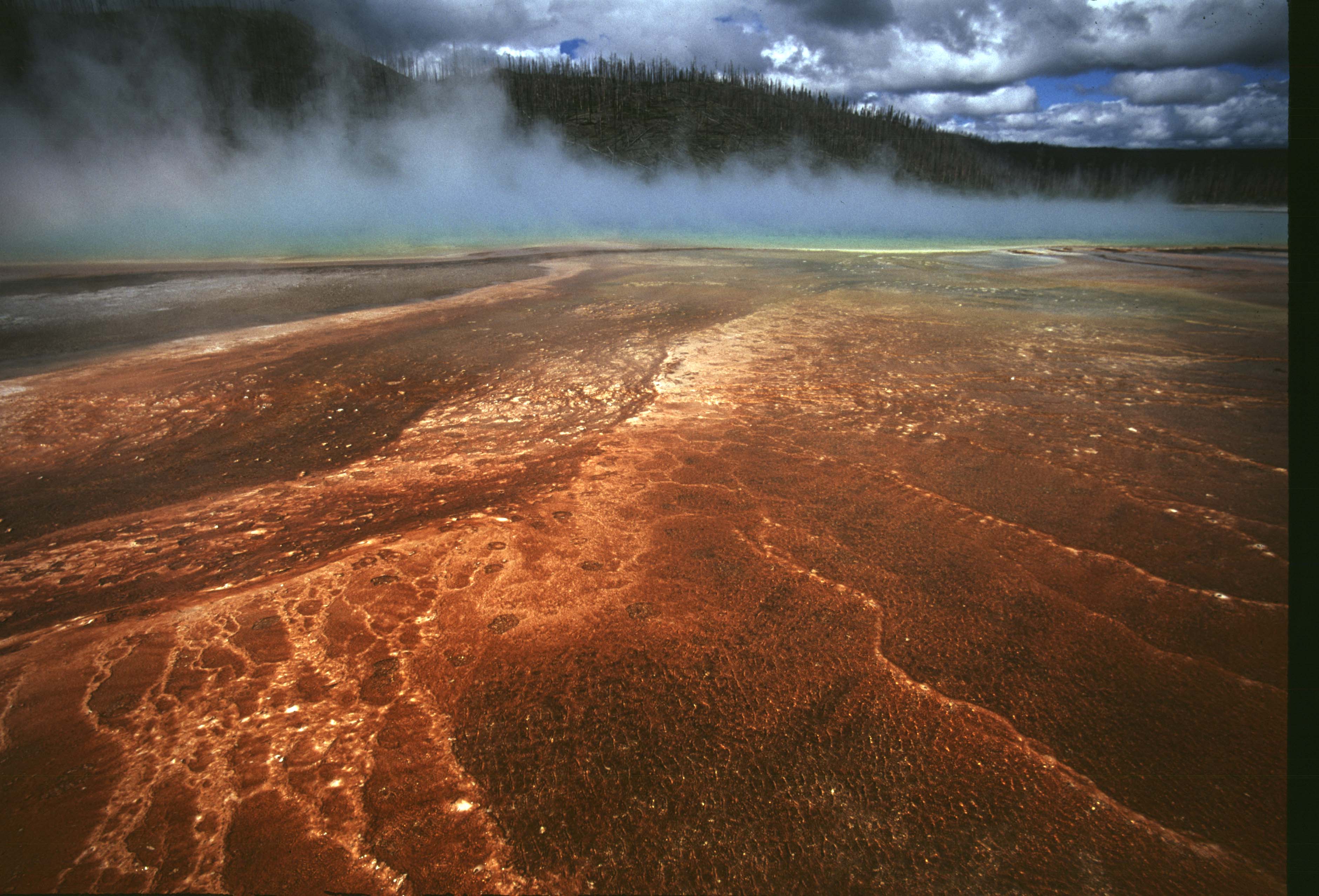 000616 K04 Midway Geyser Basin
