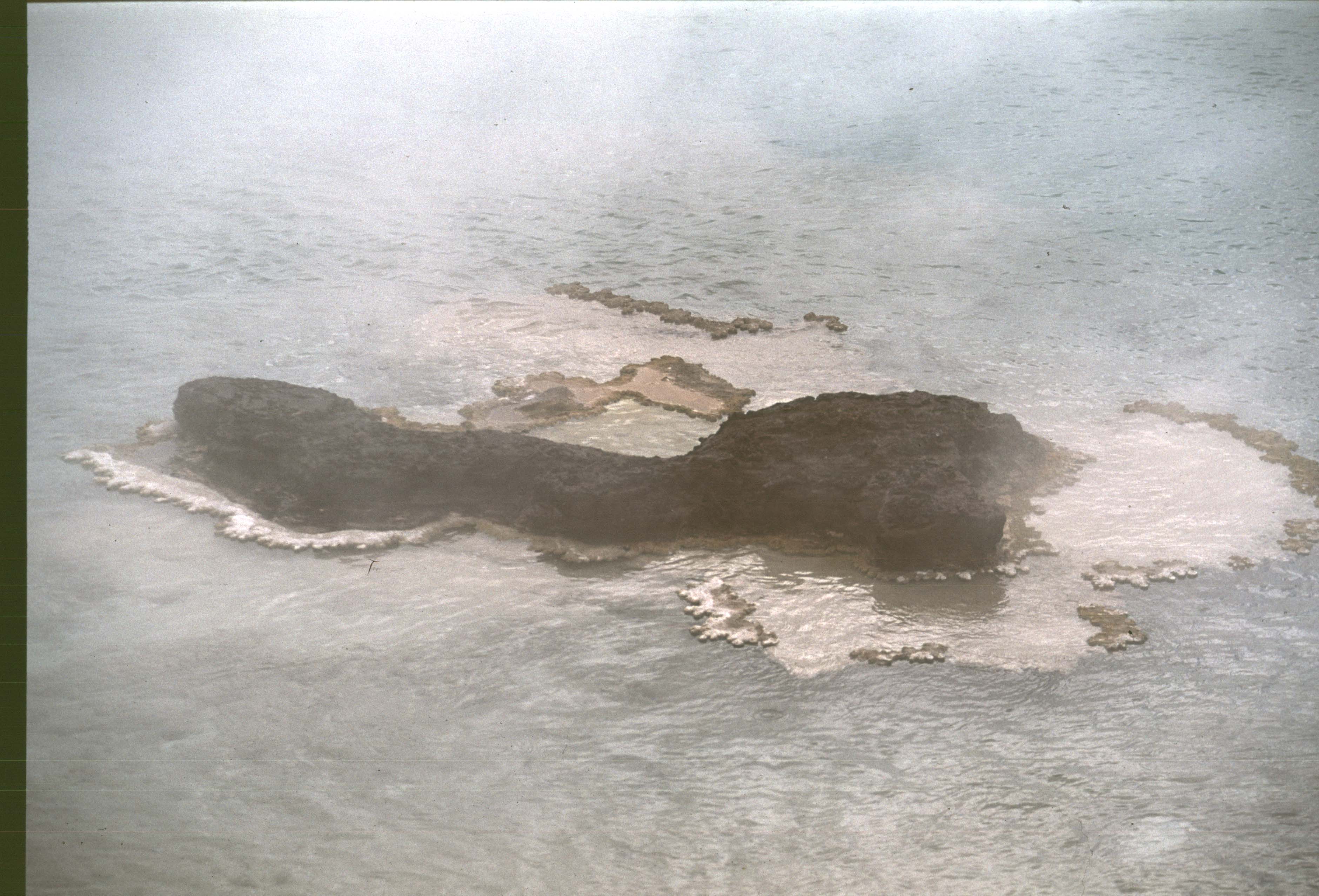 000616 K17 Midway Geyser Basin