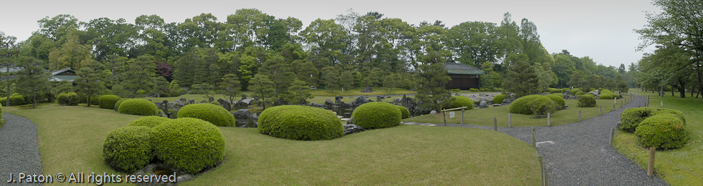 Seiryū-en Garden, Nijō Castle   Kyoto, Japan