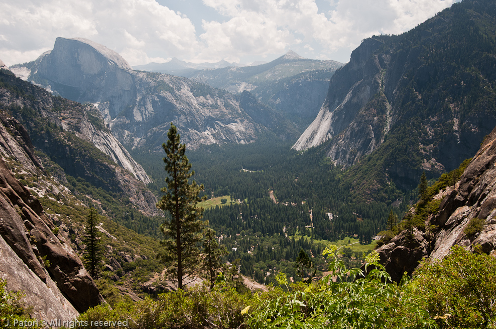 View of Yosemite Valley from Upper Yosemite Falls Trail   Upper Yosemite Falls Trail, Yosemite National Park, California